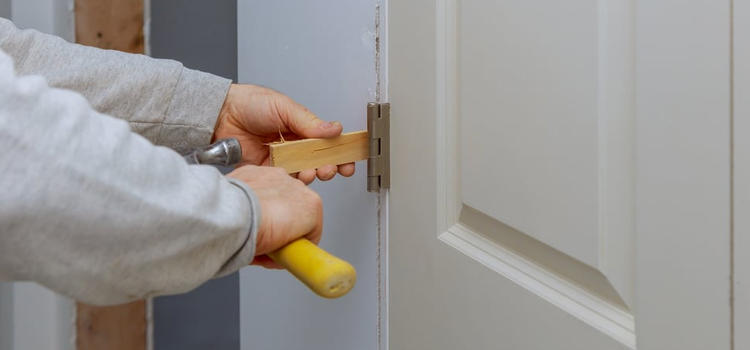 fiberglass entry door repair in Edens Landing